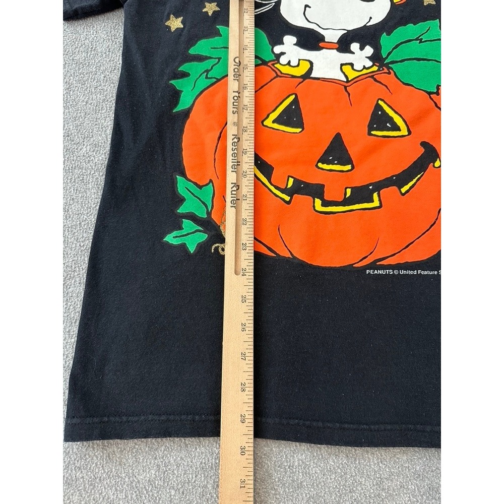 Vintage Snoopy Halloween Pumpkin T-Shirt Medium Delta Pro Weight Black Peanuts - Picture 6 of 9